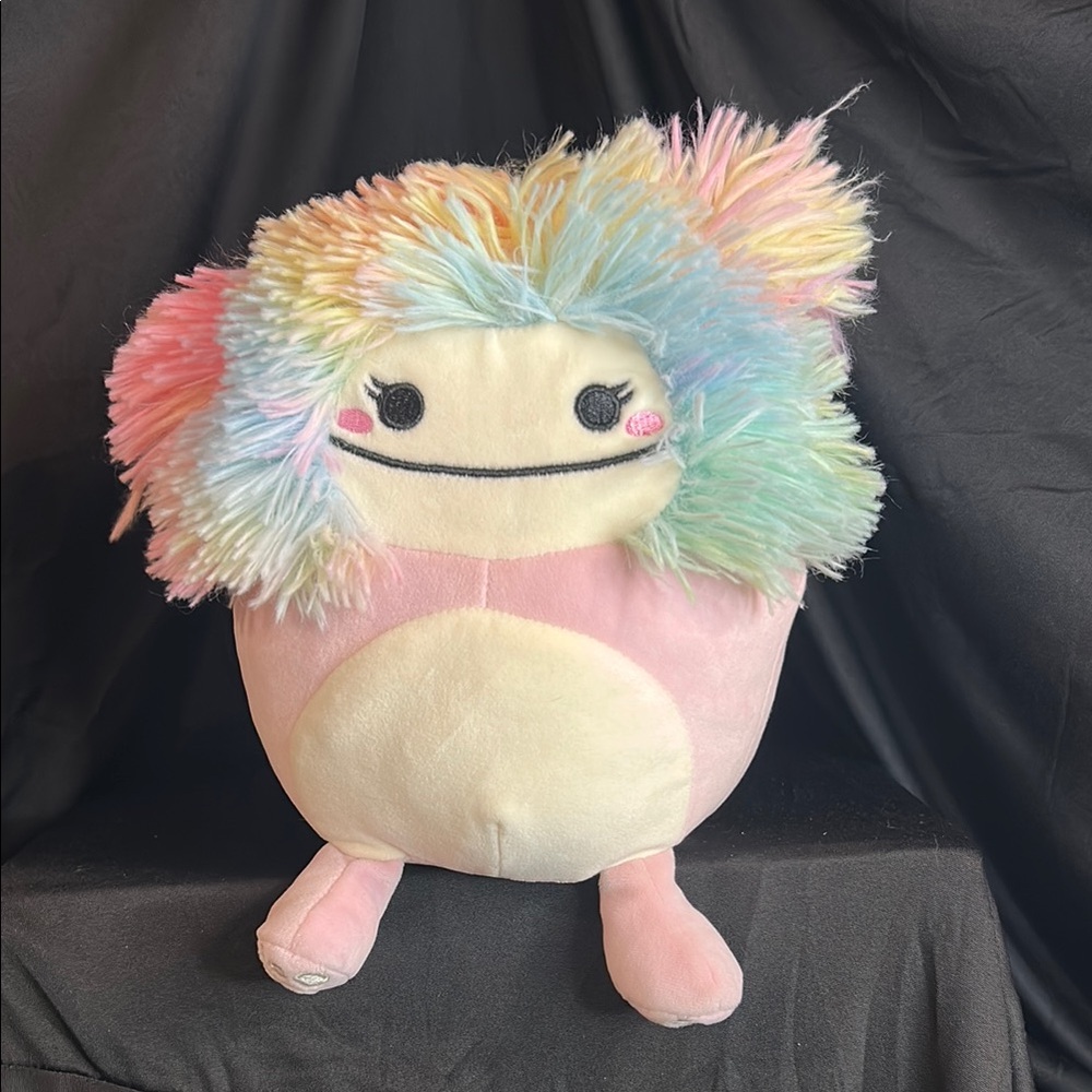Squishmallow 'Caparinne Bigfoot' pink with Rainbow Hair 7" (no‎ tag)